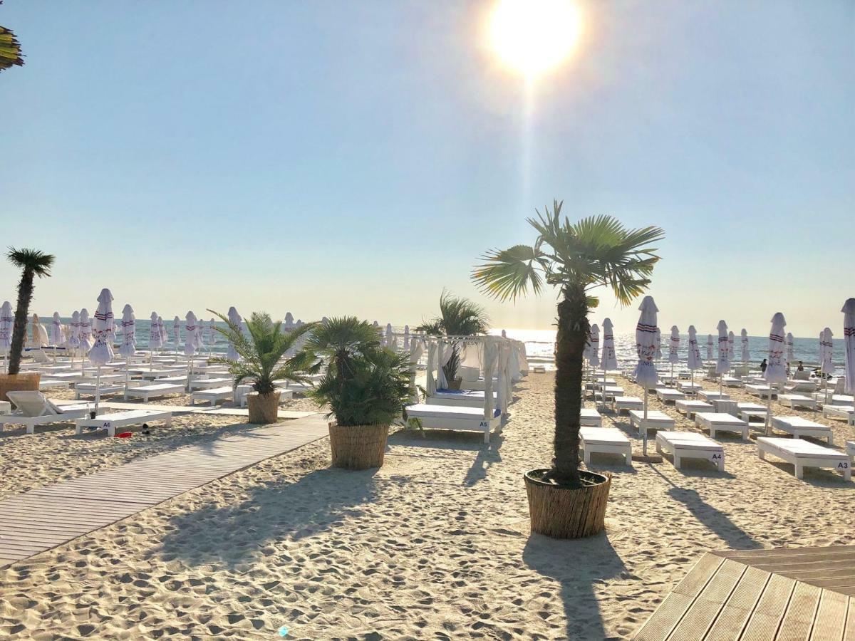 Appartement Mamaia Nord à Năvodari Extérieur photo